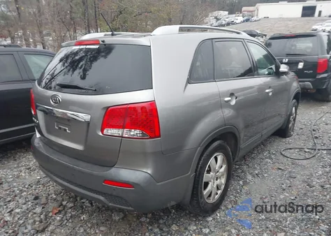 2011 Kia Sorento Lx from USA, damaged, VIN 5XYKT3A11BG137177